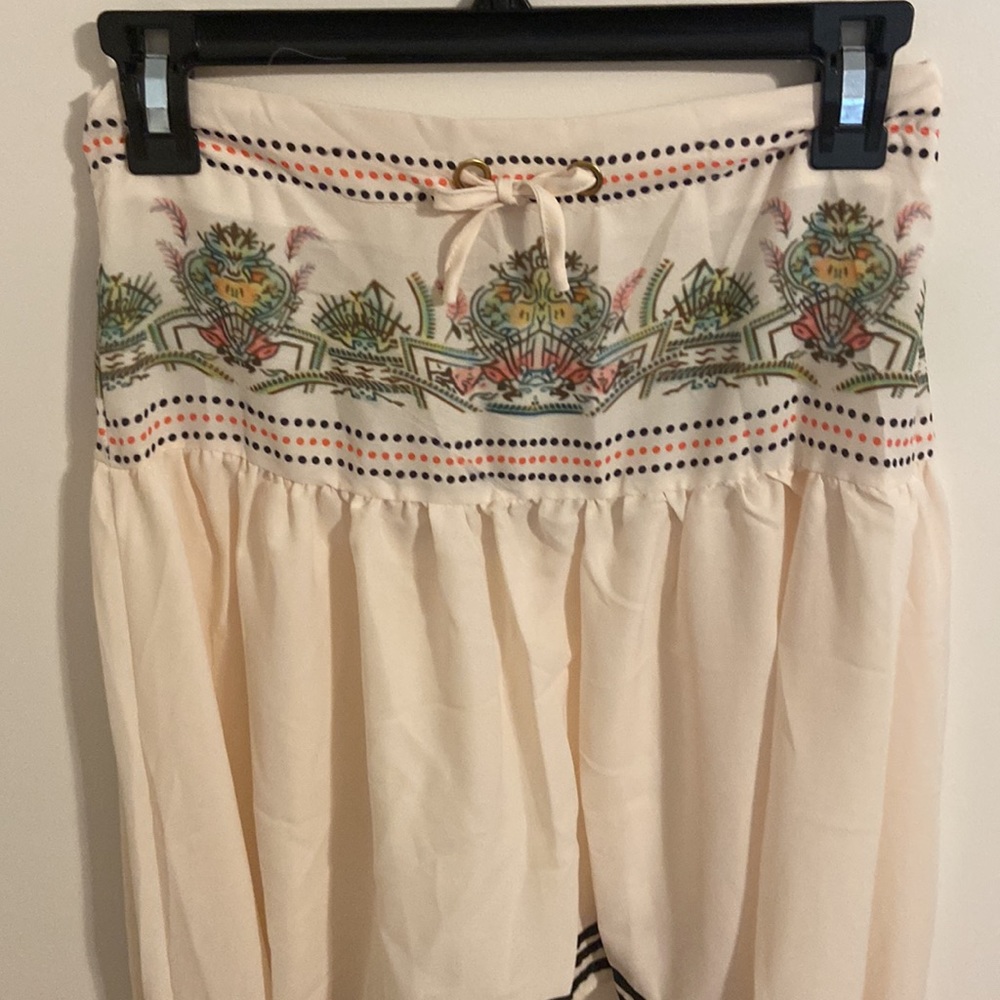 Boutique hi low skirt cream w black stripes small Nwot - Picture 3 of 16